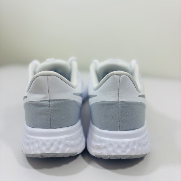 Nike Women's Revolution 5 'White Pure Platinum' Running Sneakers Shoes Size 8.5 - Picture 5 of 7